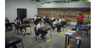 INSTITUCION EDUCATIVA MEGACOLEGIO JUAN FRANCISCO SARASTI JARAMILLO
