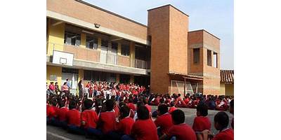 INSTITUCION EDUCATIVA MONSEÑOR FRANCISCO CRISTOBAL TORO