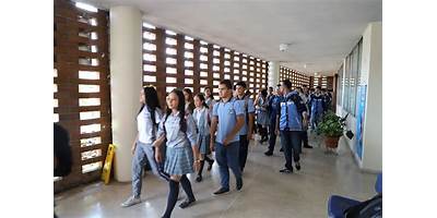 INSTITUCION EDUCATIVA PRESBITERO CAMILO TORRES RESTREPO