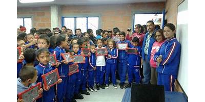 INSTITUCION EDUCATIVA RURAL LAS CRUCES