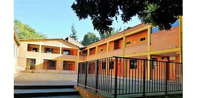 INSTITUCION EDUCATIVA SAN ROBERTO BELARMINO