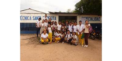 INSTITUCION EDUCATIVA SANTA TERESITA