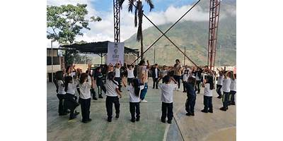 INSTITUCION EDUCATIVA TECNICA EN SISTEMAS LA BERMEJA