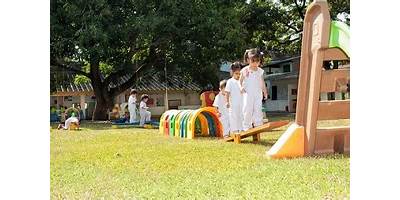 INSTITUTO NIÑA MARIA