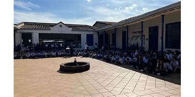 INSTITUTO PARROQUIAL NUESTRA SEÑORA DE LA PRESENTACION