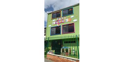 JARDIN INFANTIL SALTARINES