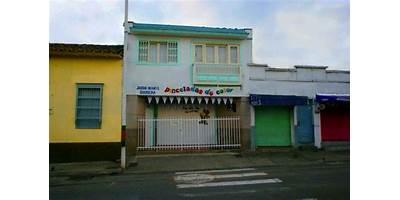 JARDIN INFANTIL Y GUARDERIA PINCELADAS DE COLOR
