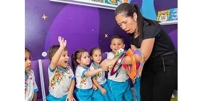 KINDERLAND DESARROLLO INFANTIL