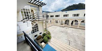 LIC CATEDRAL HIGH SCHOOL