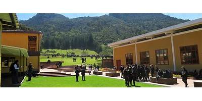 LICEO CAMPESTRE THOMAS DE IRIARTE