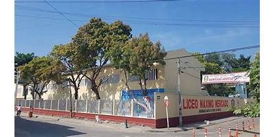 LICEO MAXIMO MERCADO