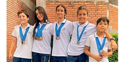 LICEO MONTESSORI BILINGUE NACIONAL