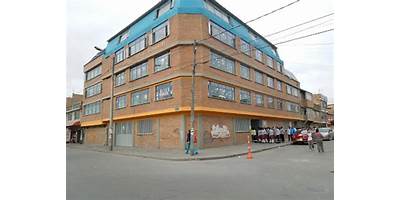 LICEO RODRIGO ARENAS BETANCOURT