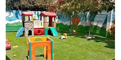 MATERNAL Y JARDIN INFANTIL ESTRELLITA DE MAR