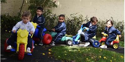 PREESCOLAR HORMIGUITAS LABORIOSAS - SEDE CALASANZ